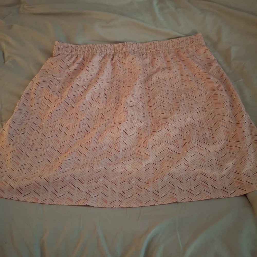 Pacific Trail Women's Peach And Pink Chevron Mini Skort